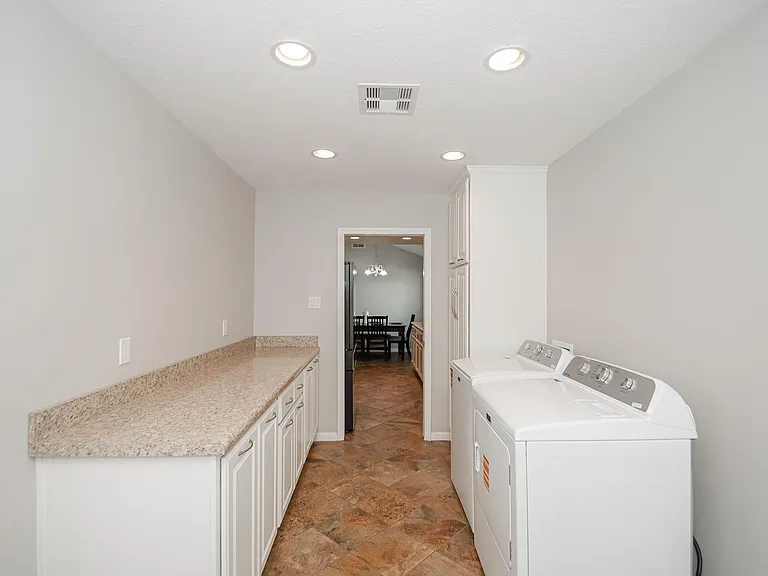 2905 Hamm Rd — Photo 9