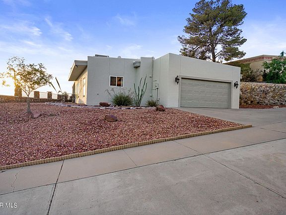 3rd image of 6313 Tarascas Dr