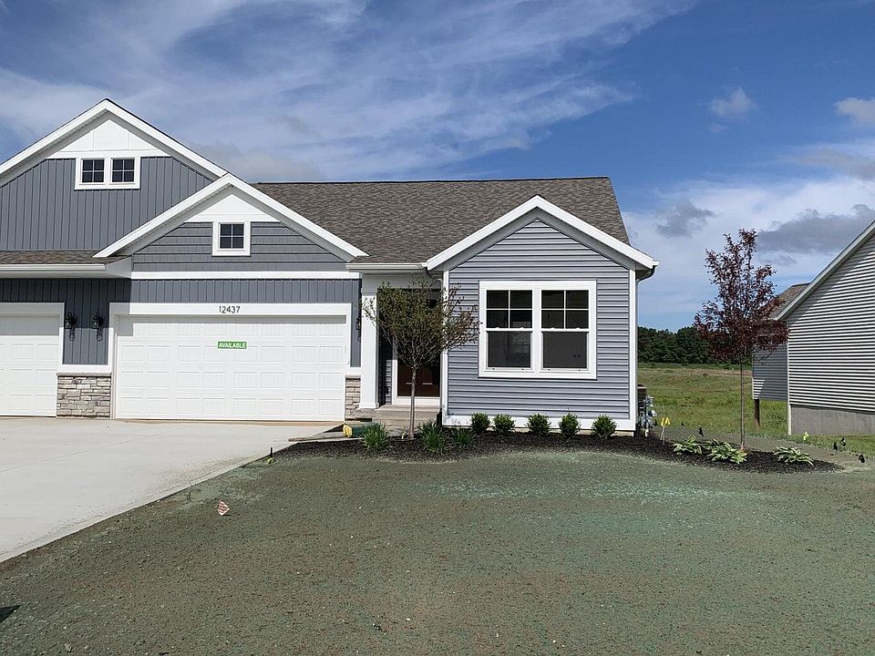 1st image of 12437 Newbridge Dr #25