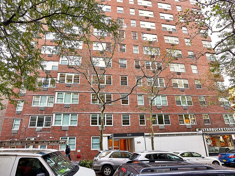 245 E 80th St #6K — Photo 17