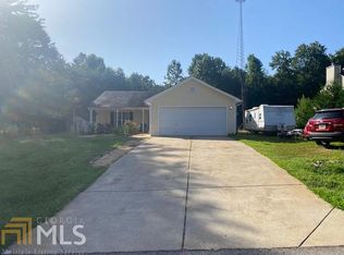 939 Ivy Hills Cir, Mount Airy, GA 30563