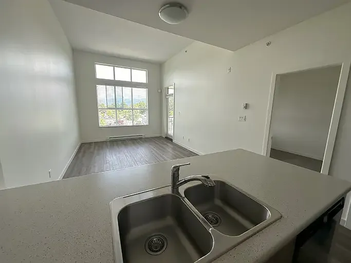 1 bed, 1.0 bath, 624 sqft, $1,600 — Photo 3
