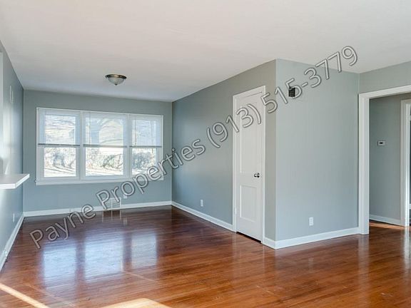 4th image of 8667 Hadley St