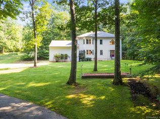 1700 Huckins Rd, Cheshire, CT 06410