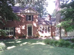 220 Linville Dr, Matthews, NC 28105