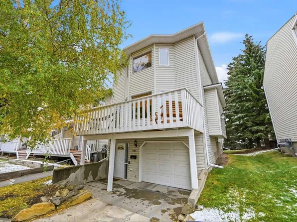 436 S Killarney Glen Ct SW, Calgary, AB T3E 7H4