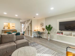 352 N Eagle Glen Ln, Eagle, ID 83616