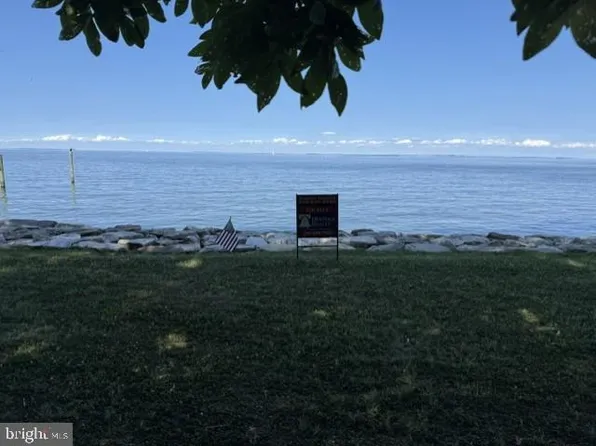 844 Bay Front Ave, North Beach, MD 20714