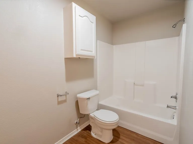 8514 S 112th East Ave — Photo 14