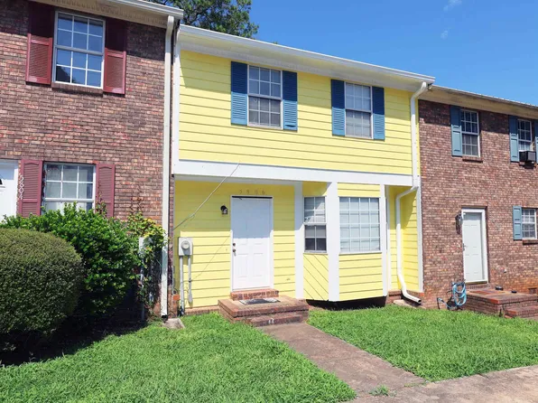 5806 Woodgate Cir, Anniston, AL 36206