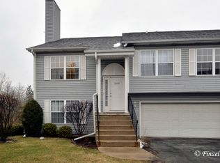 1004 Castleshire Dr #1C, Woodstock, IL 60098