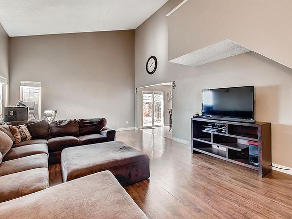 5th image of 11251 Fairfax Ct