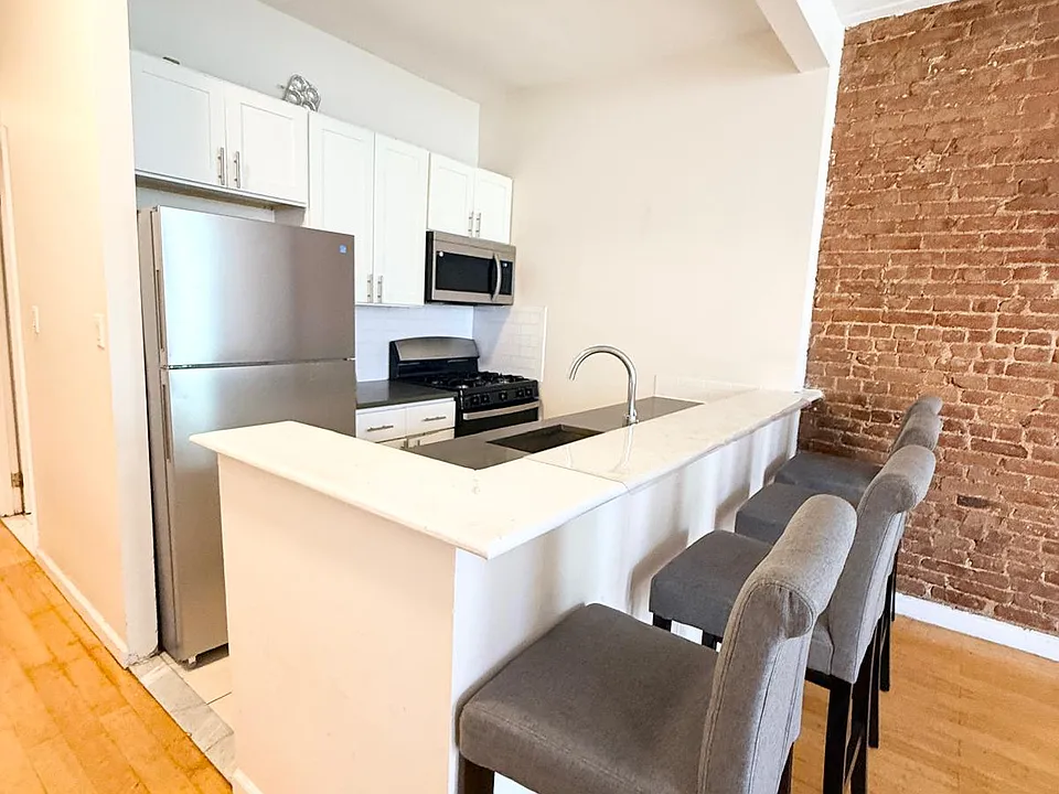 63 Bruckner Blvd #3