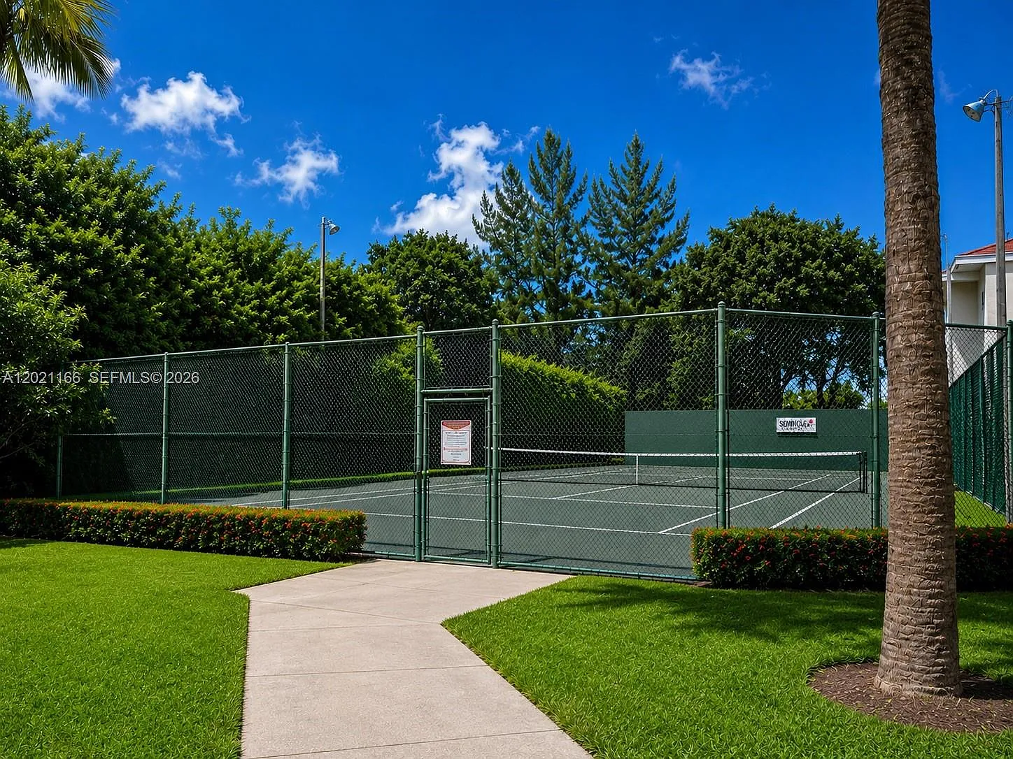 2 bed, 2.0 bath, $2,100 — Photo 3