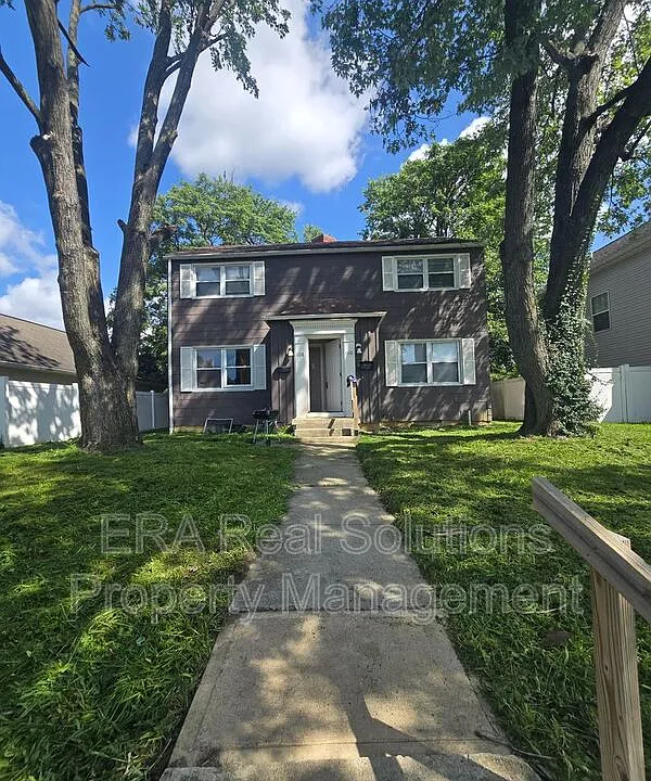 1110 23rd Ave