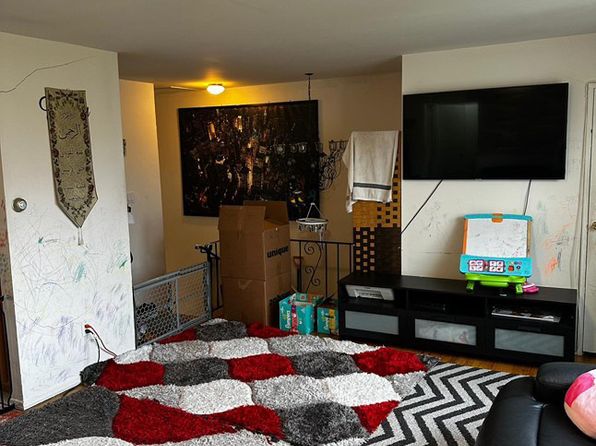 37 Judson St APT 12B