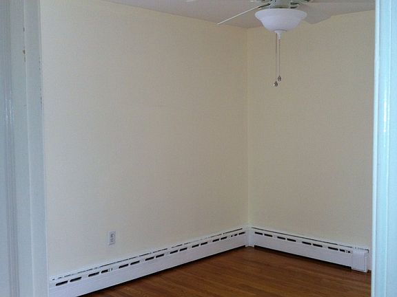 5th image of 4018 Forest Hill Avenue #11