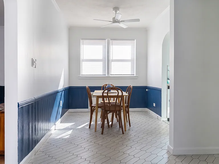 14511 Newport Ave — Photo 4