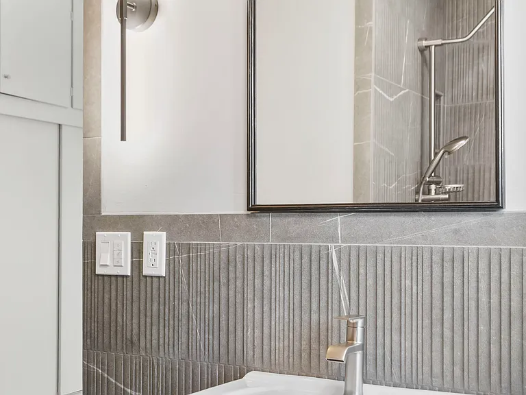 4766 Terrace Dr — Photo 22
