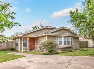 3406 Timberline Ct, Bryan, TX 77803