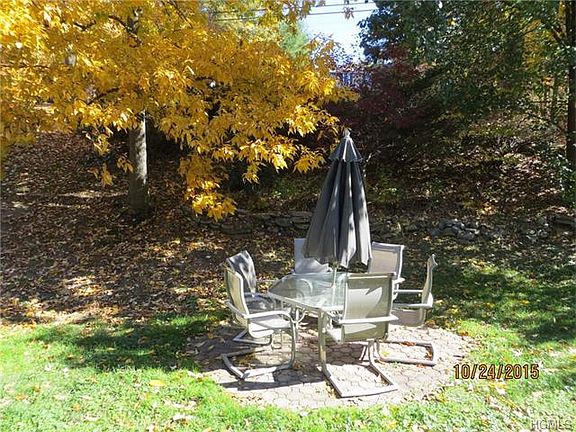 2nd image of 13 Lakeside Dr