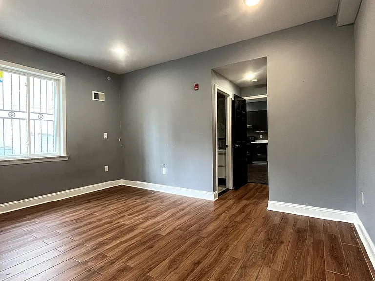1306 N Carlisle St #8-1 — Photo 6