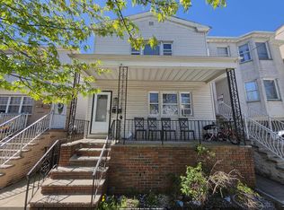 12 W 10th St, Bayonne, NJ 07002