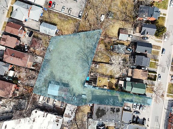2nd image of 2A Fern Ave