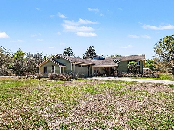 2nd image of 58 Deer Rd