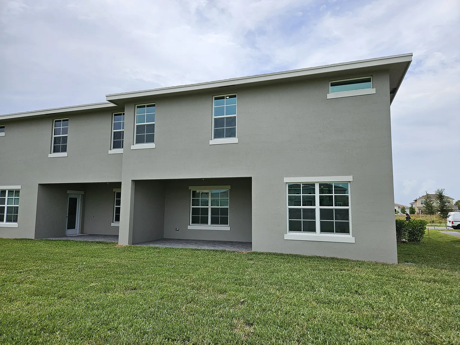 4 bed, 3.5 bath, 2312 sqft, $3,700 — Photo 4