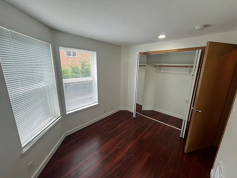609 Prospect St #202 — Photo 8