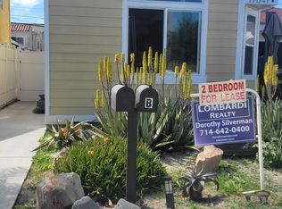 17041 B Ln, Huntington Beach, CA 92647