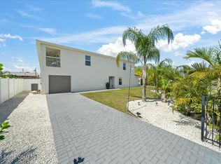 200 Circle Ave, Melbourne, FL 32935