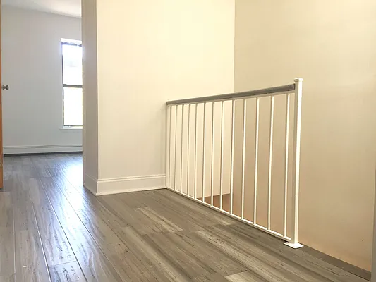 Rented by Remax Real Estate Professionals | media 35