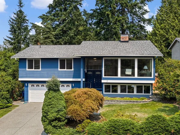 12818 NE 111th Place, Kirkland, WA 98033