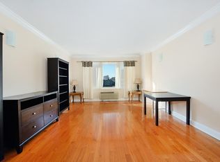 2307 City Pl #2307, Edgewater, NJ 07020