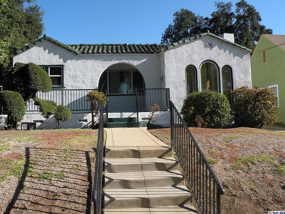 1st image of 3052 La Corona Ave
