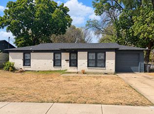 4200 Pate Dr, Fort Worth, TX 76119