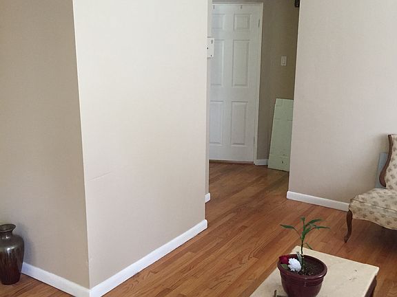 5th image of 3421 Saint Henry Ln