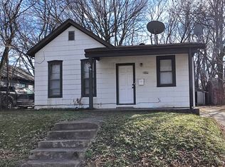 646 W Lynn St, Springfield, MO 65802