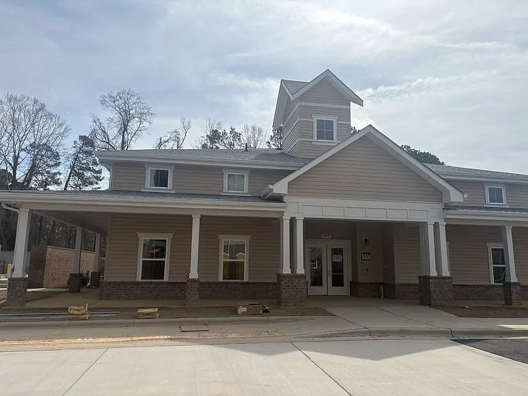 Tryon Station — Photo 10