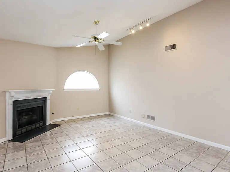 4008 Sidney Lanier Blvd — Photo 7