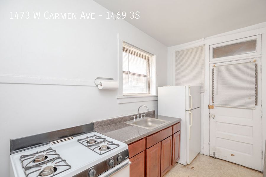 1st image of 1473 W Carmen Ave #1469-3S