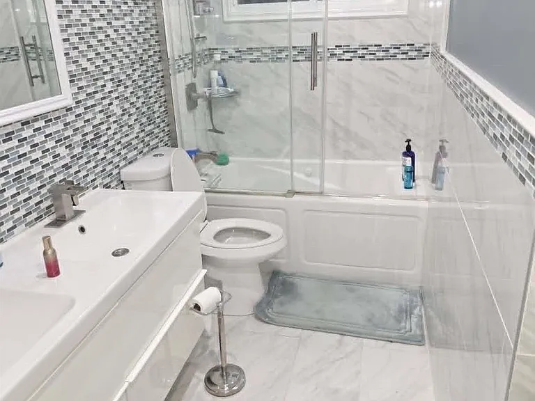 119 Spray St — Photo 10