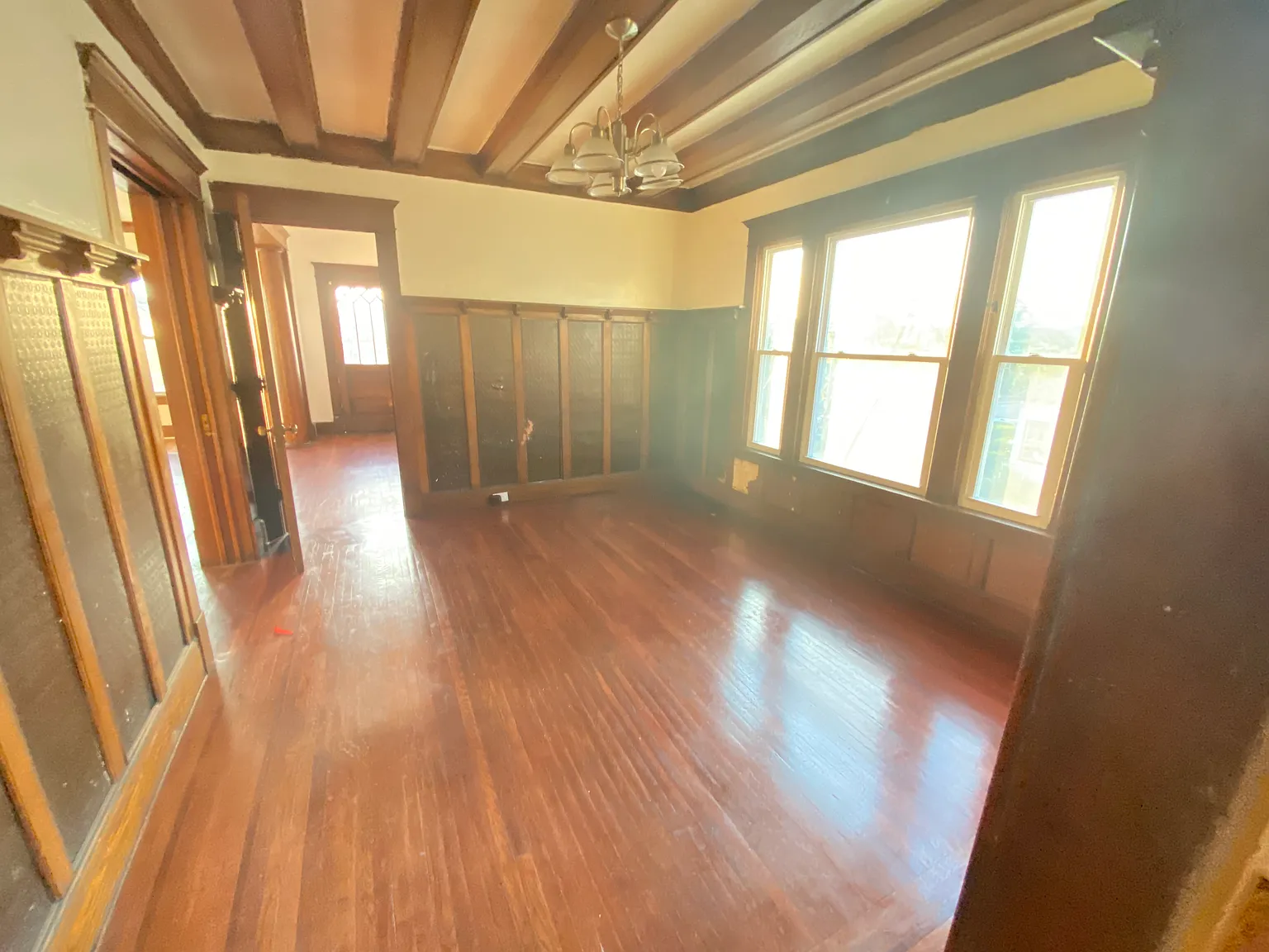 814 Humboldt Pkwy — Photo 2