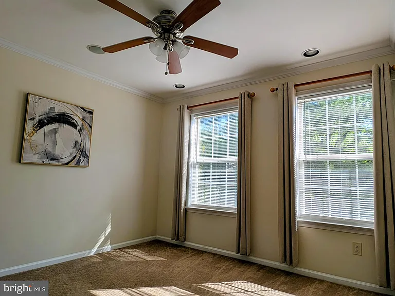 20 Cambridge Ct — Photo 12