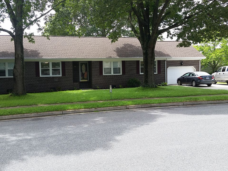 1st image of 1517 Waterway Cir