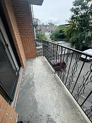 Rented by REALTY QUEST NEW YORK INC