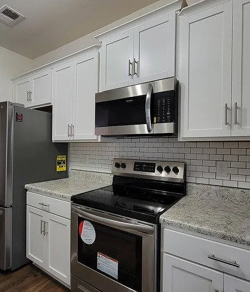 31 Moorlyn Ln — Photo 7
