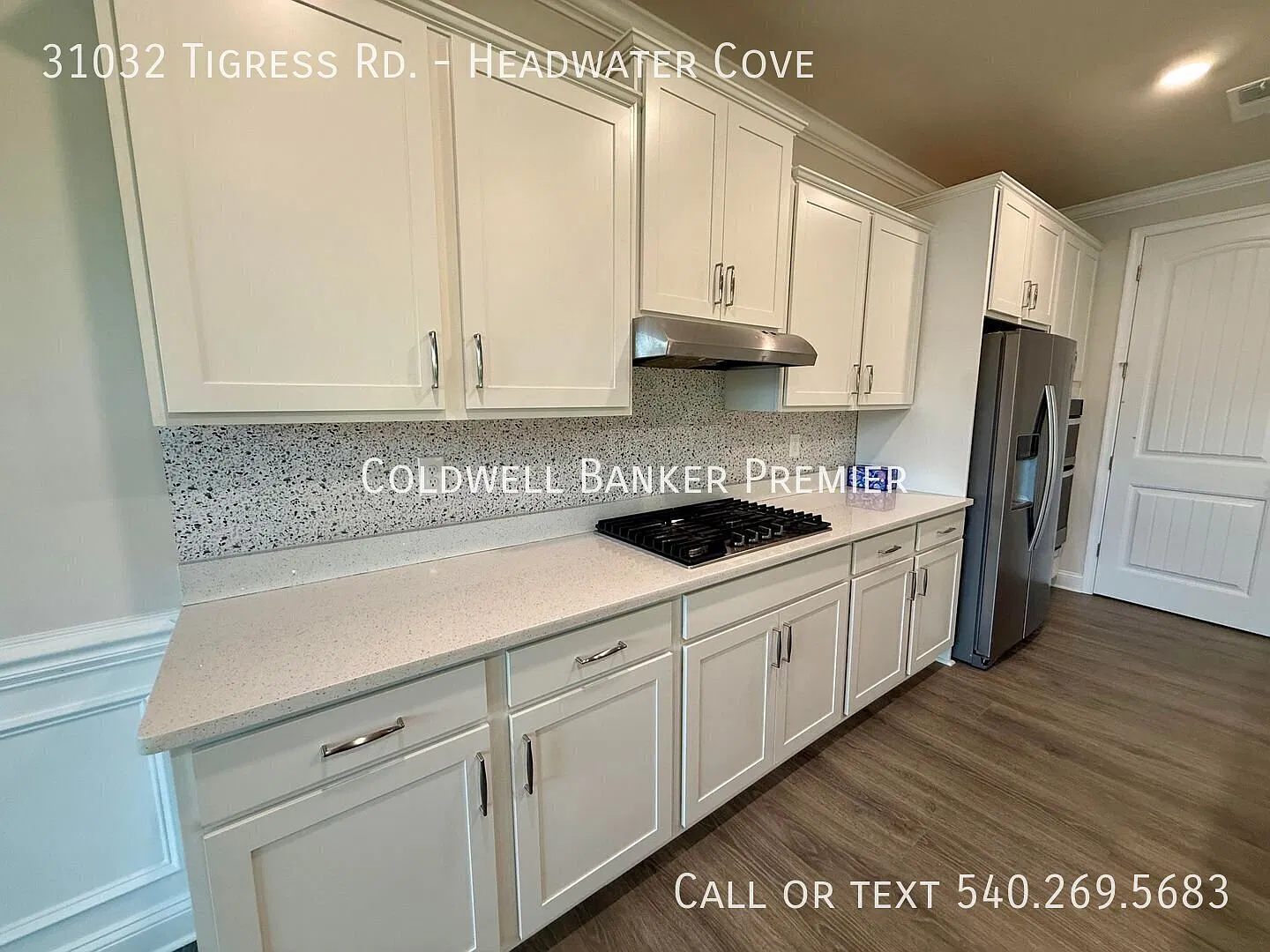 Modern Comfort Meets Easy Living in Headwater Cove! — Photo 4